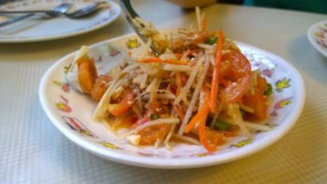 La savoureuse cuisine thailandaise vous étonnera par ses plats typiques et incontournables.