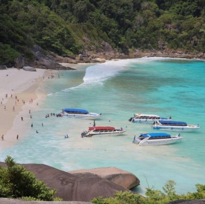 Le nombre de visiteurs autorisé pour les visites des îles Similan reste limité pour préserver la baie