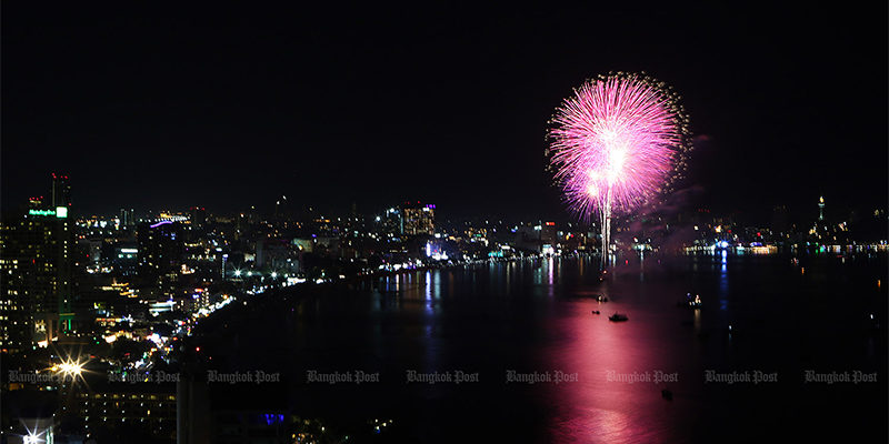 festival international de feux d'artifice pattaya