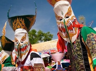 Phi Ta Khon, le festival des fantômes